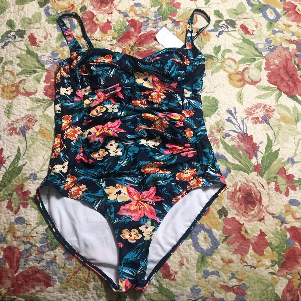 size XL Floral bathing suit